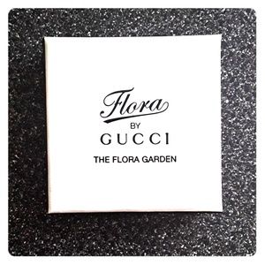 Gucci compact mirror